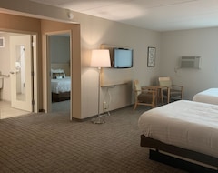 Hotel Days Inn & Suites by Wyndham Duluth by the Mall (Duluth, USA)