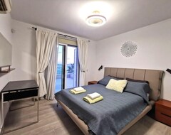Hotel Villa Sunrise, Coral Bay, First Line, 4 Bedroom (Peyia, Cyprus)