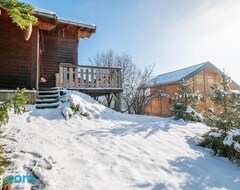 Koko talo/asunto Chalet Lembellie - Chalet Avec Piscine Partagee (Saint-Laurent-en-Grandvaux, Ranska)