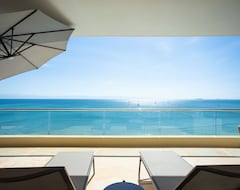 Toàn bộ căn nhà/căn hộ Beachfront, Ocean View 5 Br Luxurious Penthouse (Coatlán del Río, Mexico)