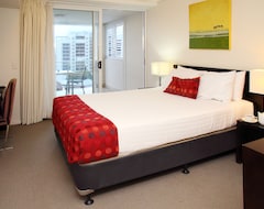Hotelli Cairns Central Plaza Apartment Hotel Official (Cairns, Australia)
