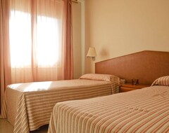 Hotelli Tropik Apartments (Torroella de Montgrí, Espanja)
