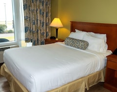 Hotel Ocean Sands Resort By Vsa Resorts (Virginia Beach, USA)