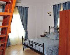 Khách sạn Kalya Suites (Kamari, Hy Lạp)