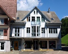 Toàn bộ căn nhà/căn hộ Holiday Apartment Nesslau For 4 - 6 Persons With 3 Bedrooms - Holiday House (Krummenau, Thụy Sỹ)