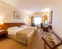 Hotelli Ramada Hotel & Suites By Wyndham Bucharest North (Bukarest, Romania)