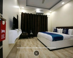 Khách sạn Treebo Trip Shashank Villa (Chandigarh, Ấn Độ)