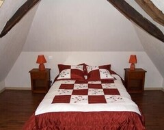 Cijela kuća/apartman Renovated 18th century house, quiet, perfect for relaxing and rest (Saint-Hilaire-Peyroux, Francuska)