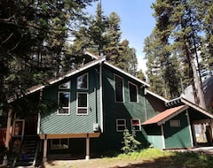Tüm Ev/Apart Daire Sunny Apex Cabin Back To Nature And Close To Penticton (Hedley, Kanada)