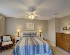Hotelli Just Minutes To The Beach, And Pier/Village. 4 Bedroom 3.5 Bath Townhouse. (St. Simons, Amerikan Yhdysvallat)
