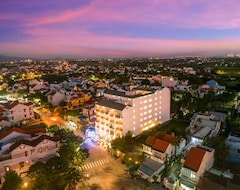Hotelli Amina Lantana Hoi An Hotel & Spa (Hoi An, Vietnam)