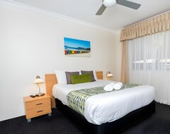 Hotel Beaches Serviced Apartments (Port Stephens, Australia)
