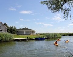 Toàn bộ căn nhà/căn hộ Luxury Holiday Villa On The Water (Makkum, Hà Lan)