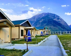 Hotel Pine Top Resort Batakundi (Abbottābad, Pakistan)
