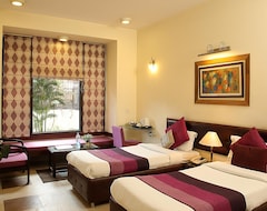 Hotel Ahuja Residency Parklane, Gurgaon (Delhi, India)