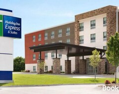 Holiday Inn Express & Suites Muskegon - Grand Haven, an IHG Hotel (Muskegon, USA)