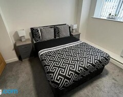 Koko talo/asunto Modern Loft Apartment (Rotherham, Iso-Britannia)