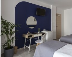 Khách sạn Hotel Kontes Comfort (Parikia, Hy Lạp)