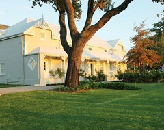 Hotel Kloovenburg Pastorie (Riebeek-Kasteel, South Africa)