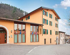 Hotel Tre Punte (Gargnano, Italy)