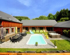 Cijela kuća/apartman Beautiful villa with heated outdoor pool, sauna and jacuzzi at a large forest (Manhay, Belgija)