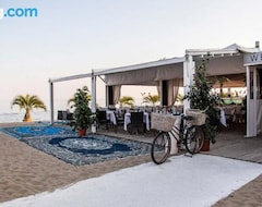 Khách sạn Dream On The Beach (Cavallino-Treporti, Ý)