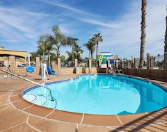 Holiday Inn Express San Diego South - National City, An Ihg Hotel (National City, ABD)