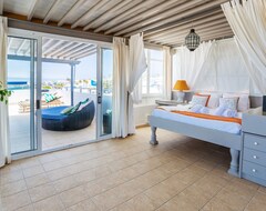 Hotel Ocean View Penthouse (Costa Teguise, Spain)