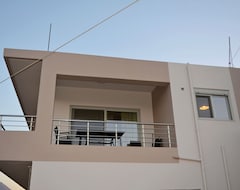 Koko talo/asunto Levanda House, Sea-view, 100m From Beach, Brand New (Kissamos - Kastelli, Kreikka)
