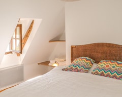 Koko talo/asunto 2 Bedroom Accommodation In Padirac (Padirac, Ranska)