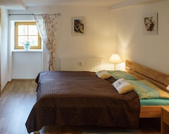 Cijela kuća/apartman Doppelzimmer - Ferienwohnungen Gutshof (Riegersburg, Austrija)