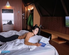 Khách sạn Kema Merbabu Powered By Cocotel (Boyolali, Indonesia)