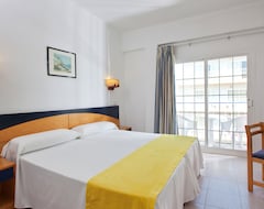 Hotel JS Horitzo (Can Picafort, Spain)