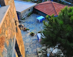 Hotel Alterna Koy Evi (Assos, Turkey)