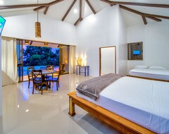Hotel Akua Ocean View Suites (Jaco, Kostarika)