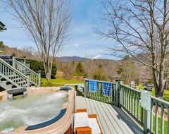 Cijela kuća/apartman North Carolina Vacation Rental W/ Outdoor Hot Tub (Balsam, Sjedinjene Američke Države)