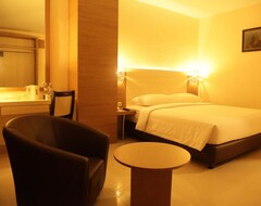 Khách sạn Capital O 1101 Winstar Hotel (Pekanbaru, Indonesia)