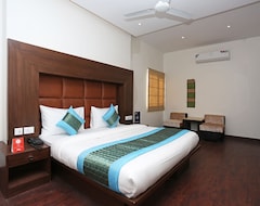 Hotel OYO Asian Hospitality Near Aravali Biodiversity Park (Gurgaon, India)