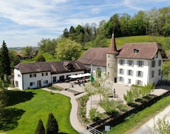 Hotelli Chateau Salavaux (Constantine, Sveitsi)