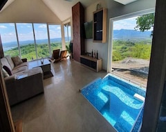 Hele huset/lejligheden Villa Melani - Triplex One Bedroom Villa With Swimming Pool (Oriovac, Kroatien)