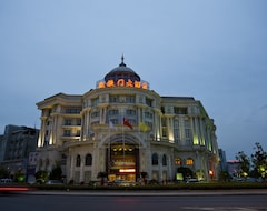 Triumphal Arch Hotel (Anji, China)