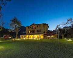 Khách sạn Locanda Sant'Anna (Argegno, Ý)