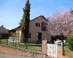 Cijela kuća/apartman Gite Beau- Soleil House In Marcillac - Vallon 12330 (Marcillac-Vallon, Francuska)