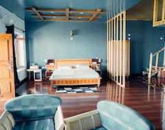 Hotel Chevron Eco Lodge Kausani (Almora, Indien)