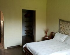 Khách sạn African Silhouette Guesthouse (Kempton Park, Nam Phi)