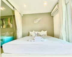 Hotel The Palms Residence (Cape Panwa, Thailand)