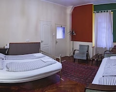 Hotelli Santico Art Hostel And Guesthouse (Budapest, Unkari)