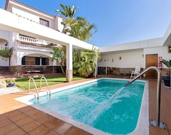 Koko talo/asunto Beautiful House With Swimming-pool (Valsequillo, Espanja)