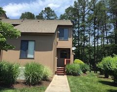 Hele huset/lejligheden Cozy Townhome At The Woods Resort Golf, Spa, Swimming, Tennis, And Hiking (Clear Spring, USA)