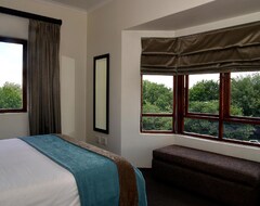 Hotel WeStay Westpoint Apartments (Morningside, South Africa)